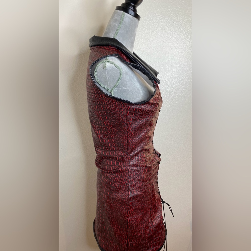 The Rad Rator Dress - Picture 3 of 5
